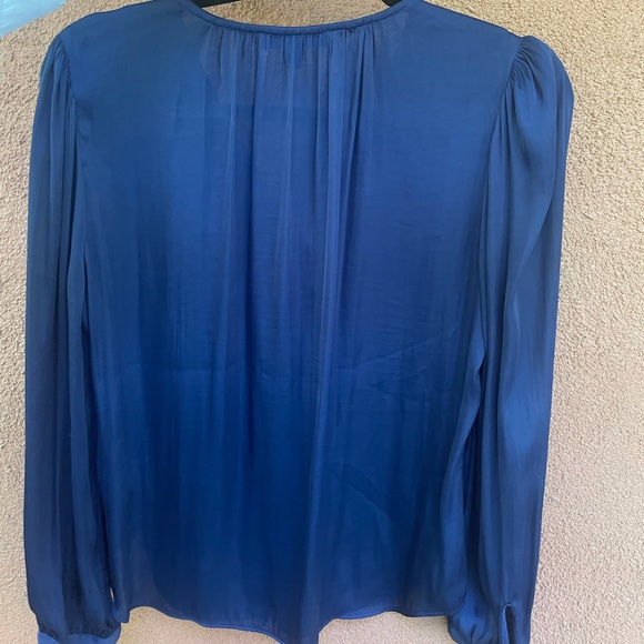 Navy blue silky top - Picture 2 of 4